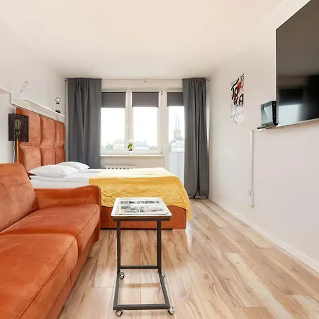 Bright Bema Near Centre By Renters